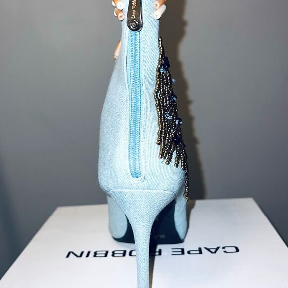 New Cape Robbin Denim Boots - Picture 5 of 7
